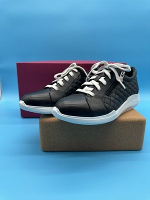 Munro Emmie Black Quilted Leather  Lace Up Zip Sneakers Women s 7 Narrow 