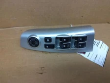 Driver Front Door Switch Driver's 4 Door Window EX Fits 05-10 SPORTAGE 262328