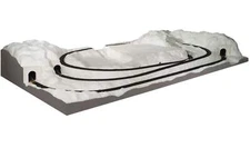 Woodland Scenics ST1484 HO Scale Layout Kit, River Pass