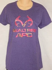 Women's Realtree T-Shirt Size Large Purple APC Camo Short Sleeve Camouflage NEW