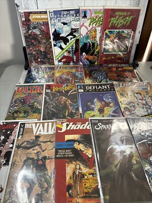 Mixed Lot of 19 Assorted Comic Books  - See Photos