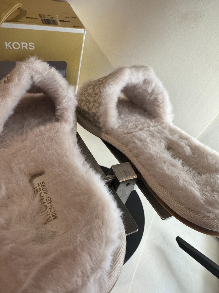 靴 Michael Kors Alexis Slides Alexis Faux Fur and Metallic Signature Logo Slide Sandal