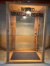 World of Miniature Bears by Theresa Yang Zestaw gablot #9998 Ostatnia