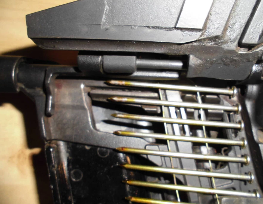 MAX HN-90N1 90mm High Pressure Nailer HN90N1 High Pressure 90mm Air Tool Used - Image 2 of 3