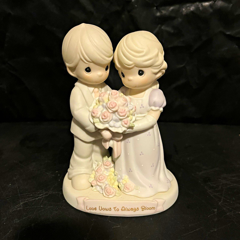 Precious Moments Love Vows To Always Bloom Bride & Groom Porcelain 1995 129597