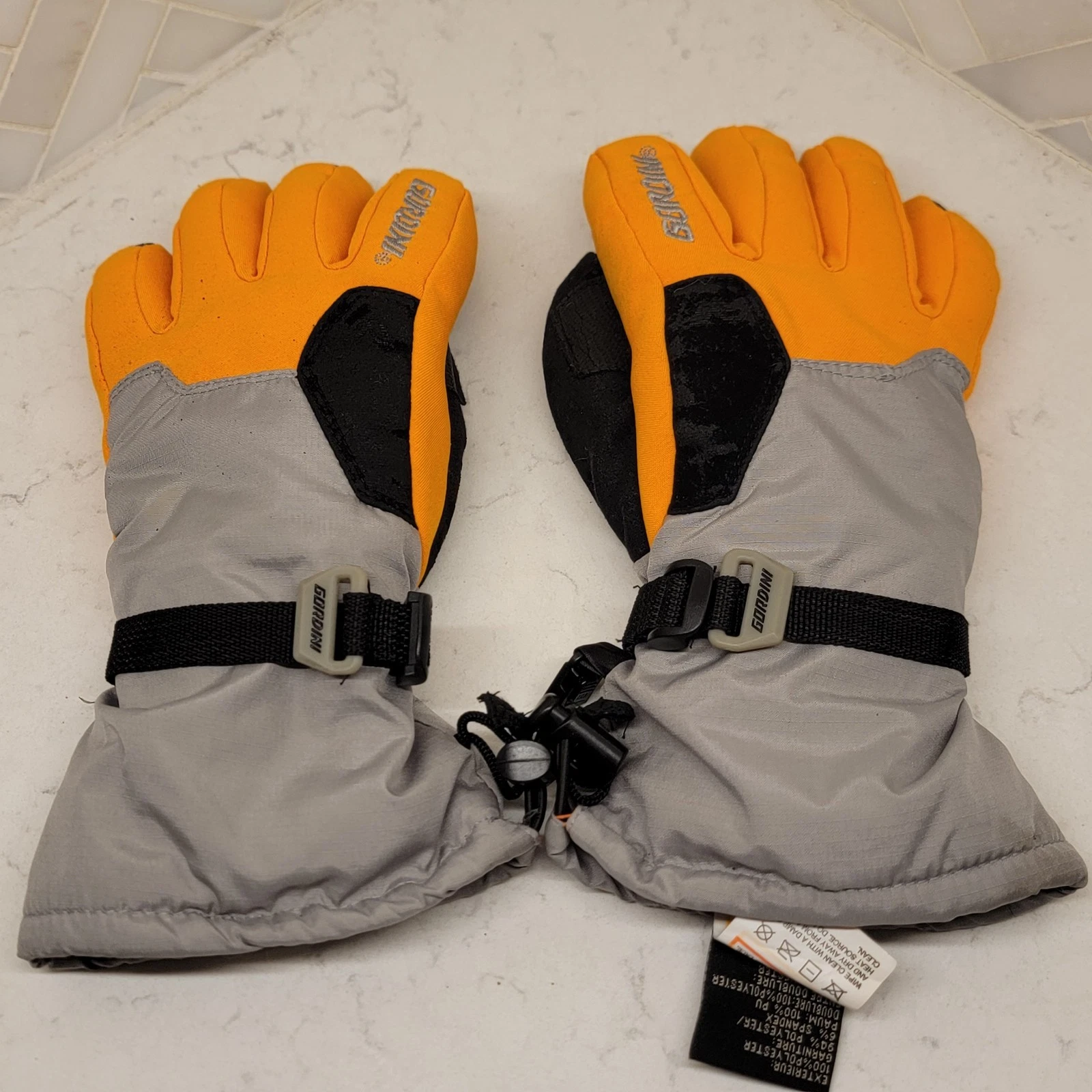 Gordini Boys Size S/Women S Ski Gloves Insulated Warm Orange Gray Black