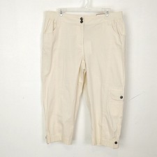 NWT Chico's Ultimate Fit Crop Pants Womens 2 Cream Cargo Stretch Cotton New