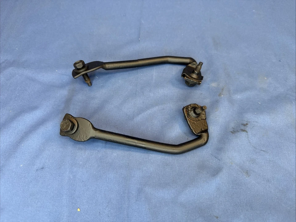 71 72 Dodge Charger Juego de soportes de alineación superior del guardabarros al parachoques restaurado Foto 4 de 4