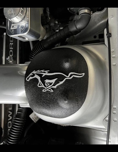 Mustang 2005-2014 cubiertas de torre puntales ajustadas personalizadas (pony) rendimiento blanco - Imagen 13 de 22