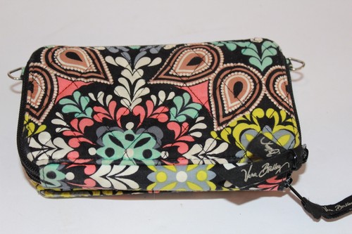 Vera Bradley Paisley floral Wristlet Wallet Crossbody Purse With Crossover Strap - Picture 5 of 5
