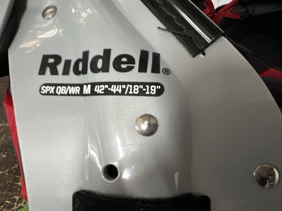 NEW Riddell Power SPX QB/WR Men's M Football Shoulder Pads NEW Riddell Power SPX QB/WR Men's M Football Shoulder Pads
