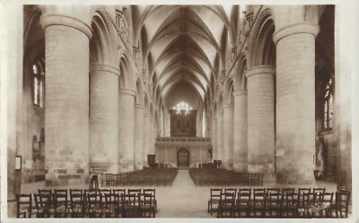 15671 - Postkarte zeigt das Kirchenschiff der Gloucester Cathedral