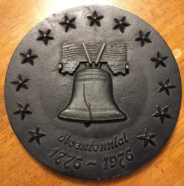Cast iron plaque bicentennial 1776 1976 alvin wormuth 1974 liberty bell