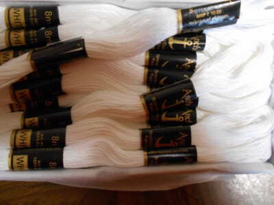 Anchor Cotton Threads Beautiful Embroidery 8 m Each Skeins - Pack of 25 Skeins