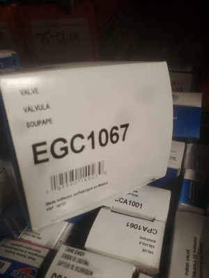 CARQUEST EGC1061 EGR Valve for Chrysler  Genuine Free Fast 1-day Delivery! 