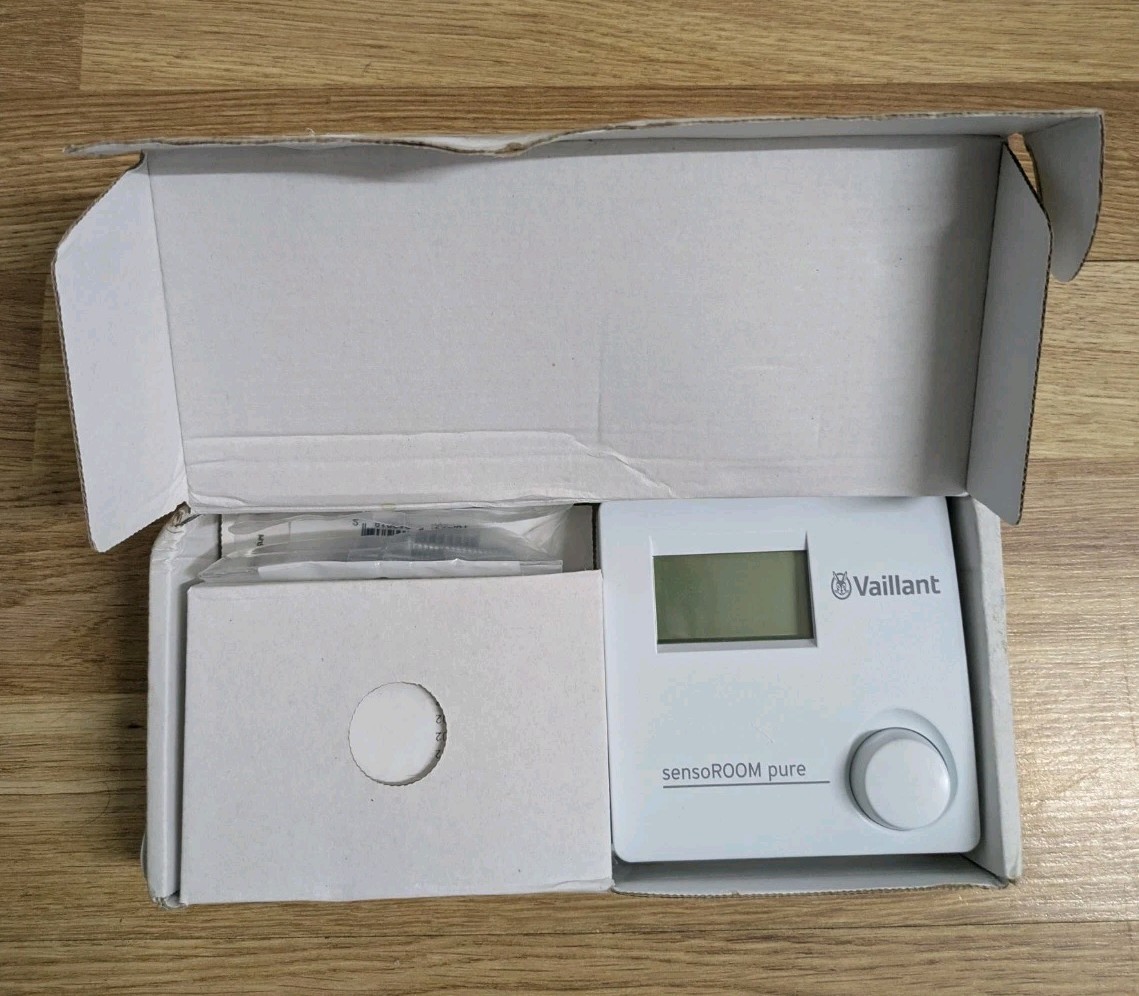 Vaillant VRT 50/2 SensoRoom Pure Thermostat 0010038663