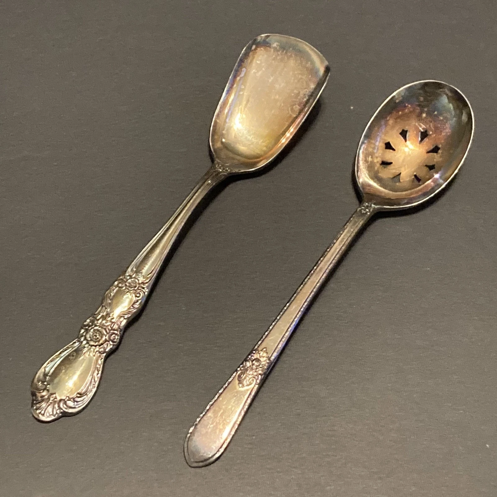 1847 Rogers Bros Silverplate Spoon & Sugar Sifter Adoration Set