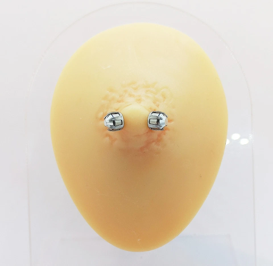 Barra de pezón magnética perlas sin perforación joyería de pecho | Barra magnética SilverBuds Foto 3 de 4