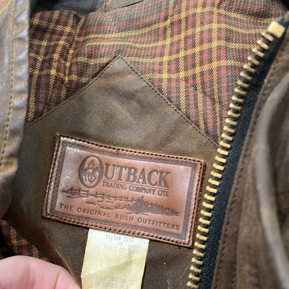 Outback Trading Vest Mens Medium Overlander Oilskin Flannel Lined Leather Collar - Image 2 of 4