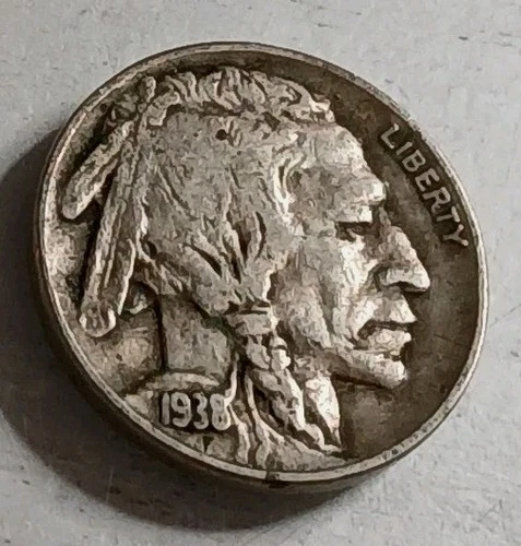 1938-D Buffalo Indian Head Nickel ~ Free Shipping! #1