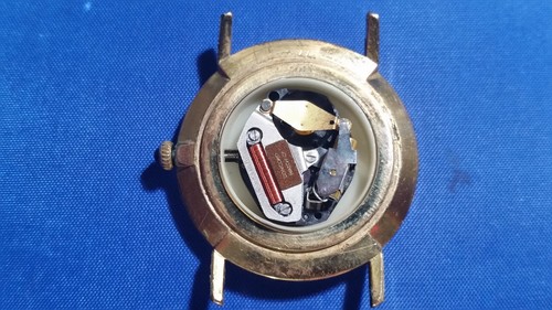 Vintage Concord Quartz Men's Watch for parts - Picture 9 of 10