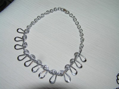Vintage W. Germany Signed Lightweight Silvertone Open Loop Fringe Link Necklace 