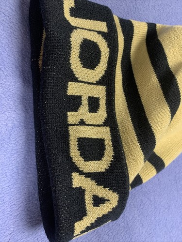 Nike Air Jordan Boys Youth Gold And Black Knit Toboggan Hat Beanie Jordan NWT - Picture 5 of 10