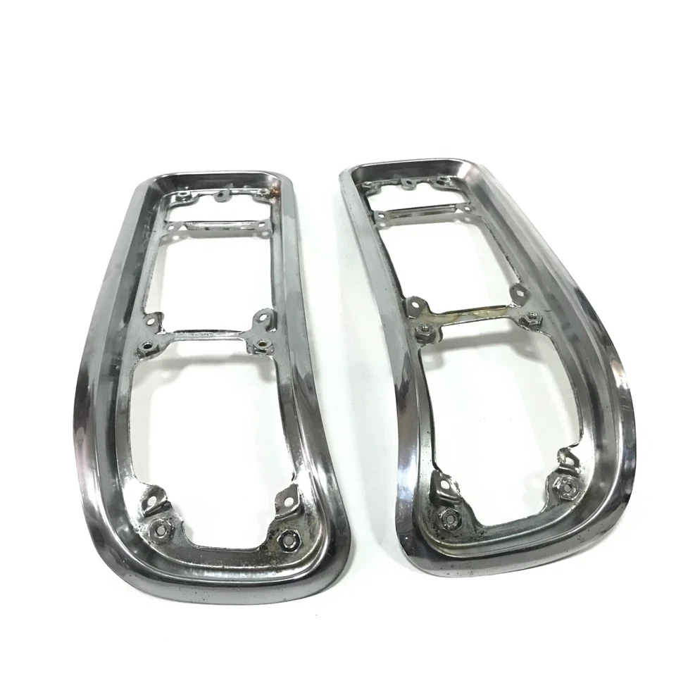 MAZDA LUCE A7 1500 1800 Tail Light Rear Lamp Bezel Cover Genuine Parts NOS JAPAN Foto 2 de 4