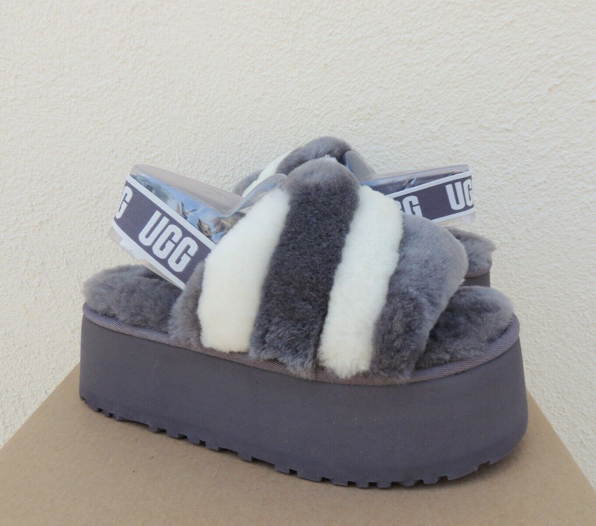 UGG GREY/ WHITE DISCO STRIPE COMBO FLUFF SLIDE SANDALS, WOMEN US