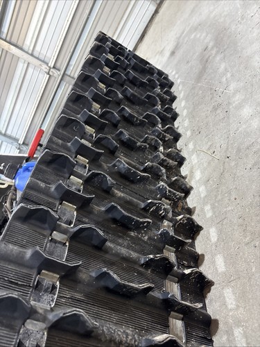 CAMOPLAST Polaris Ski-Doo Snowmobile Track 133 x 15 x 1 1/2in Lug x 2.52 290 - Picture 9 of 19