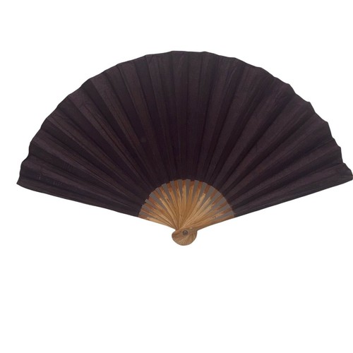 Ventilador plegable de mano con mango de madera de una pieza de colección diseño perforado LEER