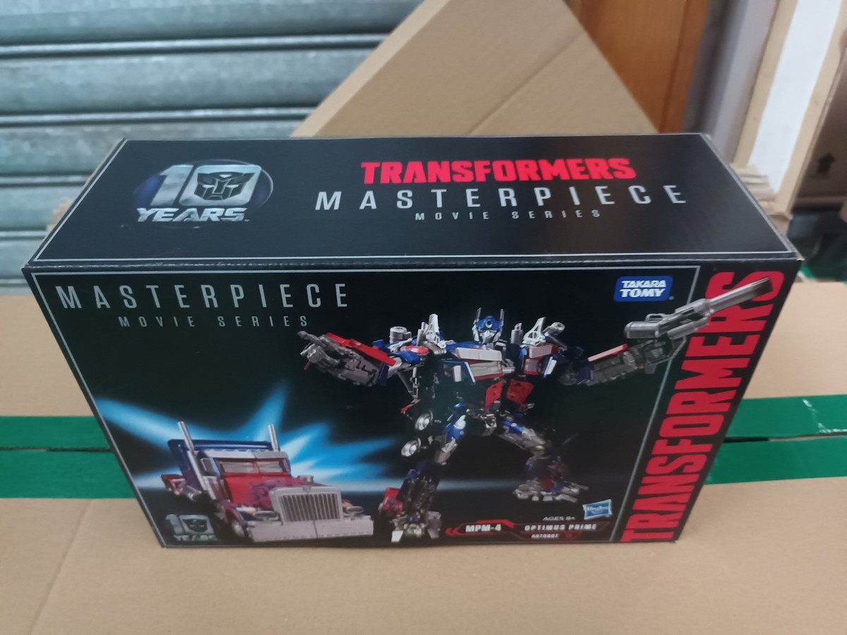 Hasbro Transformers Masterpiece movie series MPM 04 Optimus