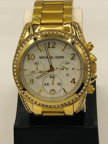 Michael Kors MK5521 Women's Stainless Steel Analog White Dial Quartz Watch AM476