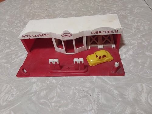Ideal Vintage Kunststoff Tankstelle Schmierstoff und Autowäsche