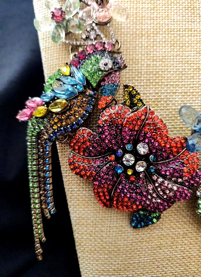 Natasha Accessories Limited Crystal Flower and Parrot