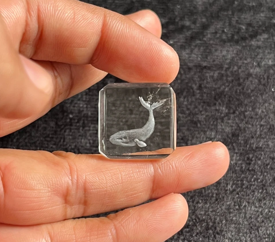 Cristal de roca natural tallado a mano intaglio para hacer joyas Foto 2 de 4