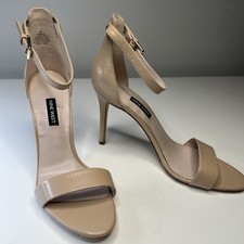 Nine West High Heel Stiletto Sandals Size 9 M Nude Beige Natural Minimalist