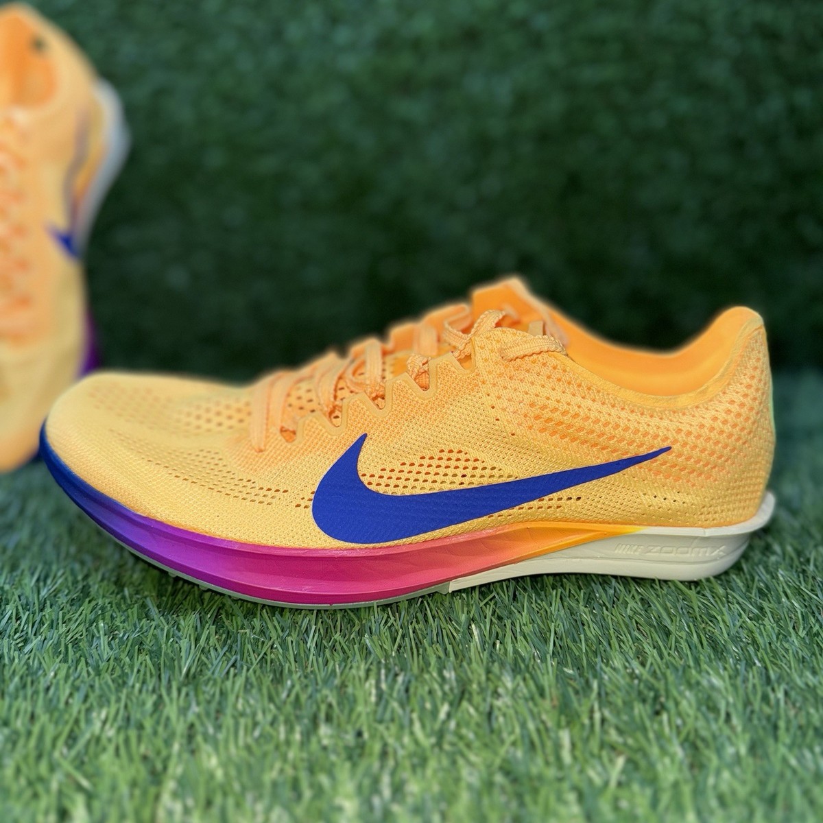 Size 8 - Nike ZoomX Dragonfly 2 Track Spikes Citron Pulse FD8413