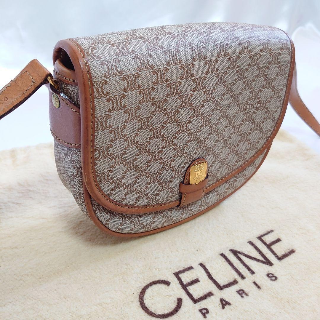 Mint Condition CELINE Macadam Pattern Sacoche Pou… - image 3