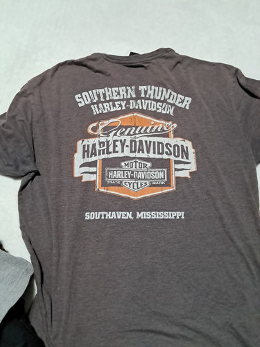 Harley Davidson Men Size XLarge Shirts Lot Of 4 With Blanket 4' X 4.5' (48"x54") - Picture 18 of 18