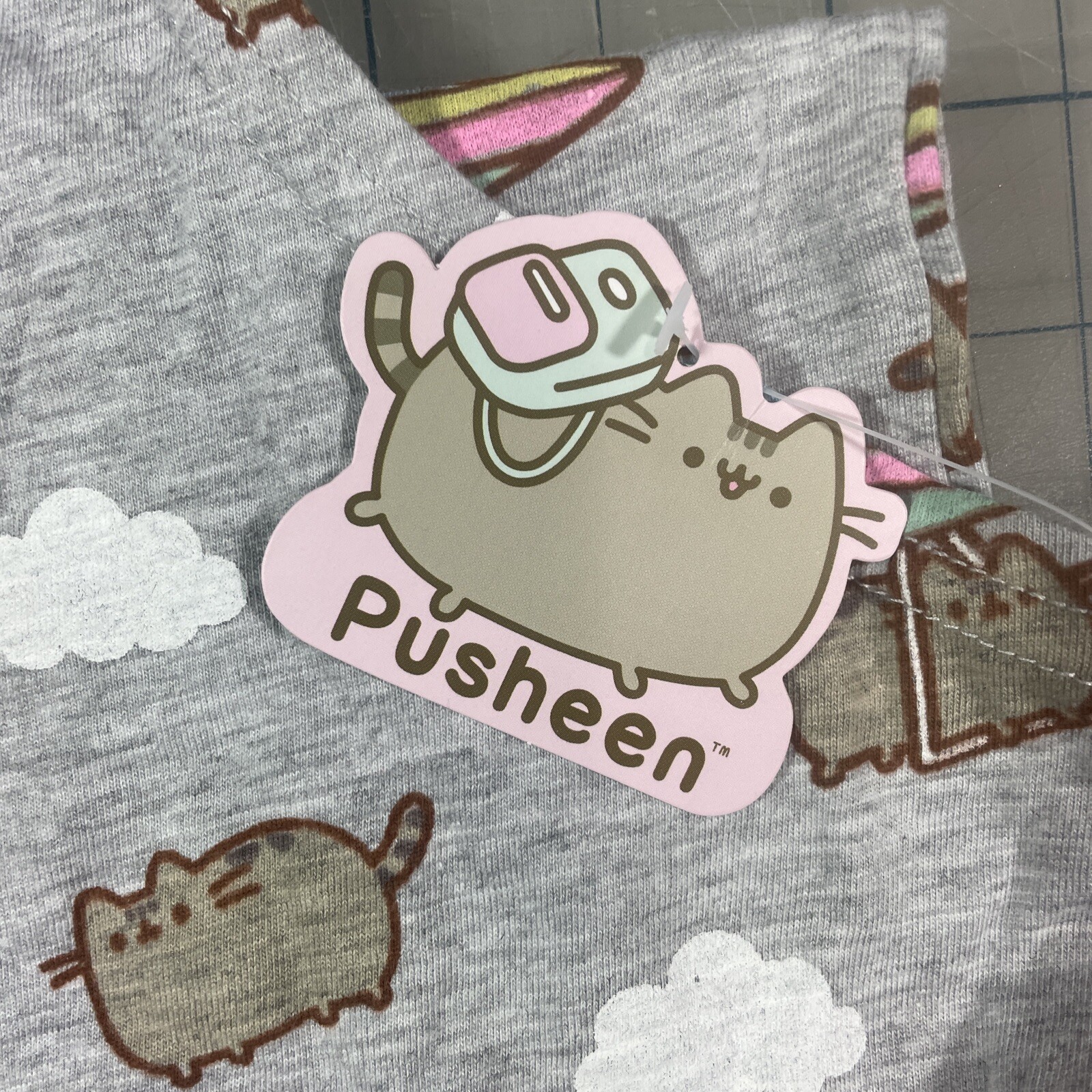 Pusheen Summer Subscription Box Exclusive 2017 Cat Sleeveless Shirt