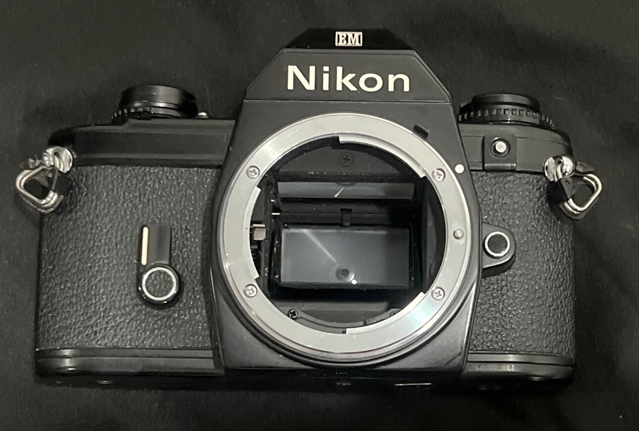 NIKON EM SLR Film Camera W/ 50mm 1.8 Nikon Series E Lens & Nikon SBE
