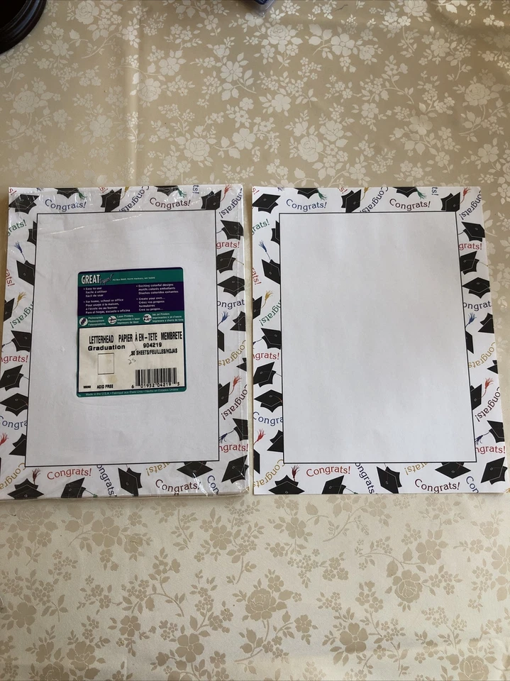 Suministros para fiestas de graduación, selecciones de cupcakes, tapa para pasteles, invitaciones, papelería, velas Foto 4 de 4