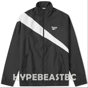 plain black track top