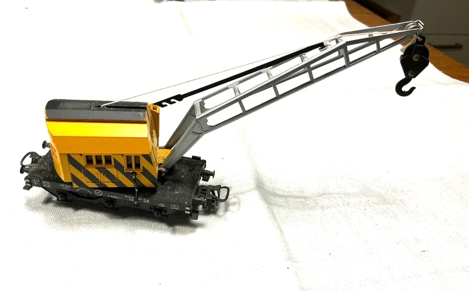 märklin – H0, Alter Schienenkranwagen, 4 div Güterwagen - Bild 2 von 4