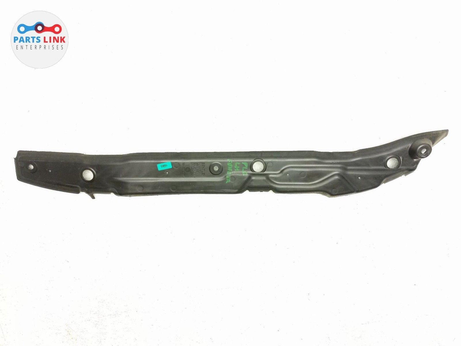 2016-20 BENTLEY BENTAYGA FRONT LEFT FENDER TRIM SPLASH SHIELD MOLDING COVER OEM