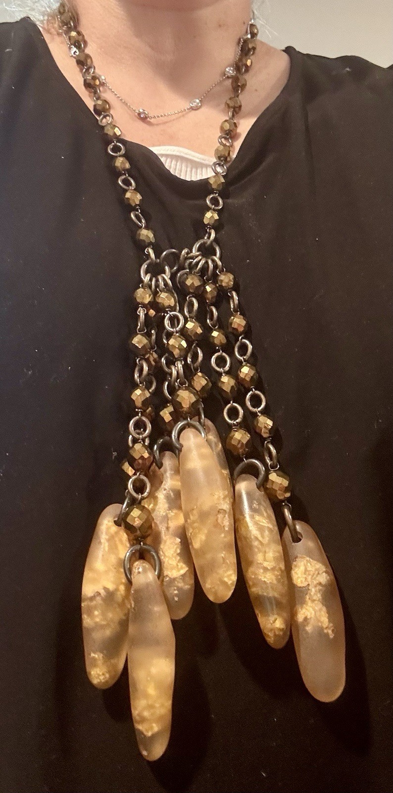 Important Signed Gold Leaf Resin Dangle Statement… - image 3