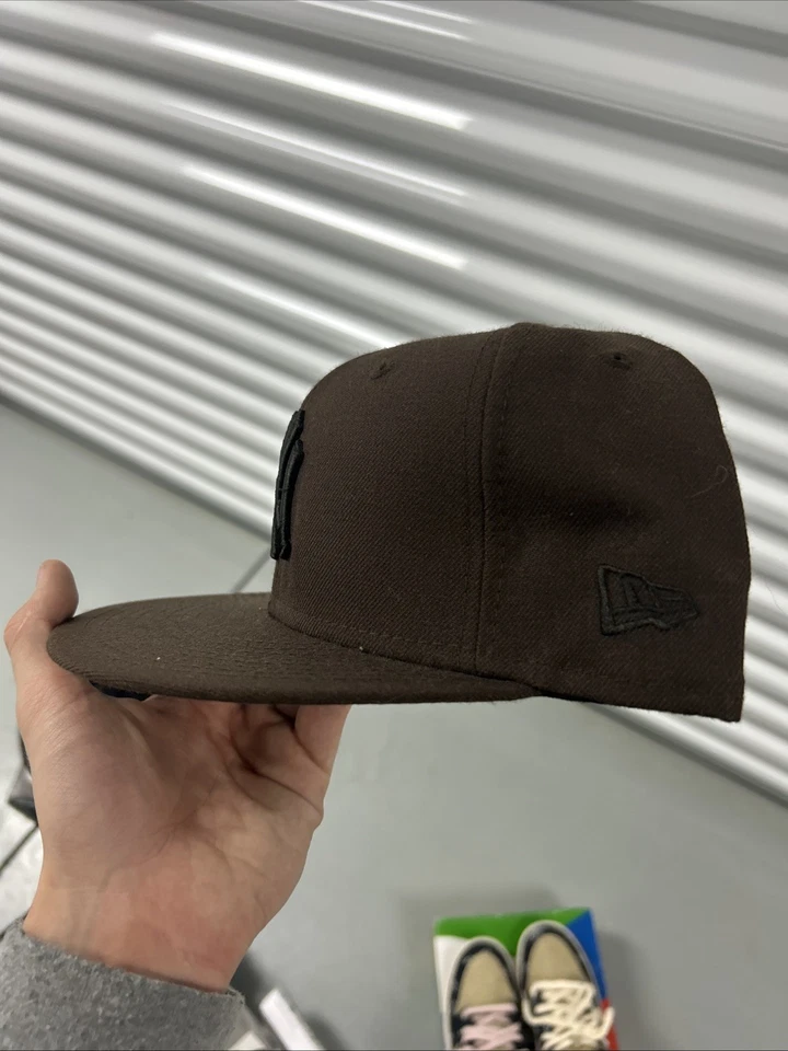 Belo chapéu marrom Yankees MLB ajustado tamanho 8 - Imagem 2 de 4