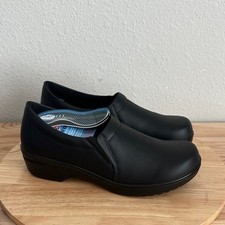 Easy Works By Easy Street Tiffany Womens Round Clogs new Sz 8M