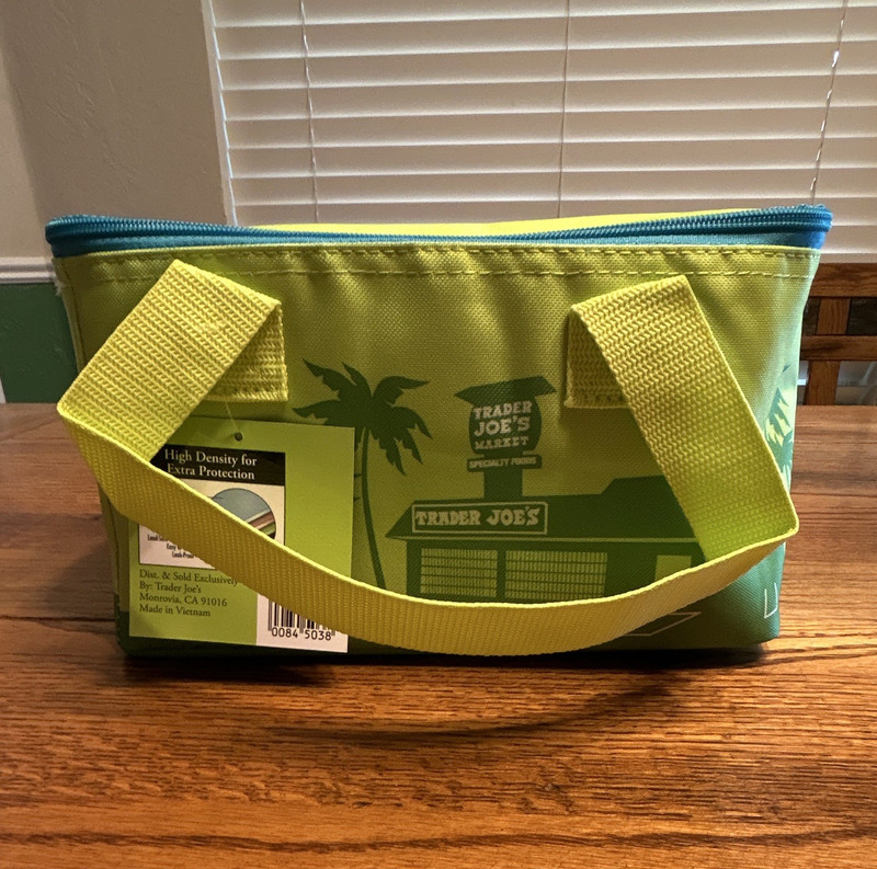 Trader Joe's Mini Insulated Lunch Bag Zipper, 1.5 Gallon Green/Blue Palm NWT